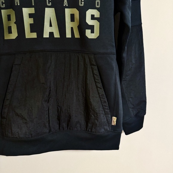 Nike X NFL - Chicago Bears Hoodie - Picture 4 of 5